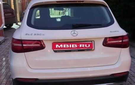 Mercedes-Benz GLC, 2018 год, 4 700 000 рублей, 2 фотография