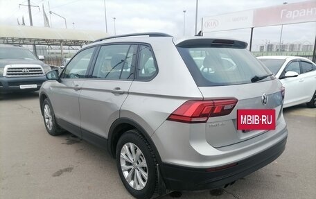 Volkswagen Tiguan II, 2019 год, 2 395 000 рублей, 4 фотография