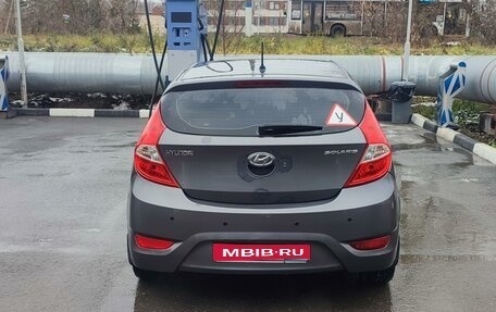 Hyundai Solaris II рестайлинг, 2013 год, 569 000 рублей, 1 фотография