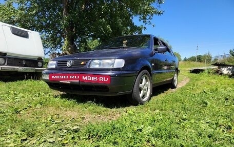 Volkswagen Passat B4, 1995 год, 630 000 рублей, 5 фотография