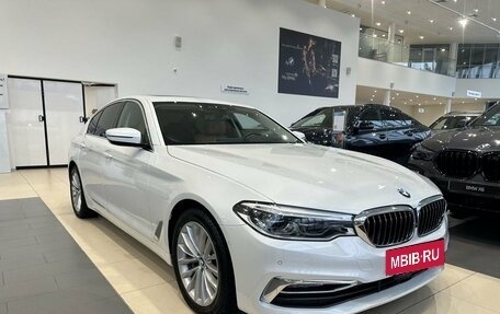 BMW 5 серия, 2019 год, 5 447 000 рублей, 3 фотография