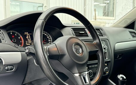 Volkswagen Jetta VI, 2013 год, 1 250 000 рублей, 8 фотография