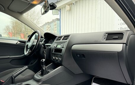 Volkswagen Jetta VI, 2013 год, 1 250 000 рублей, 15 фотография