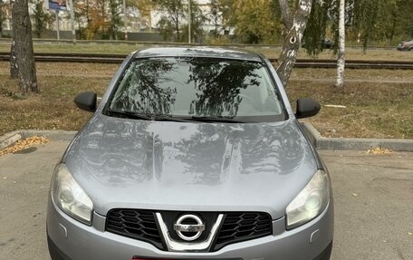 Nissan Qashqai, 2010 год, 859 000 рублей, 2 фотография