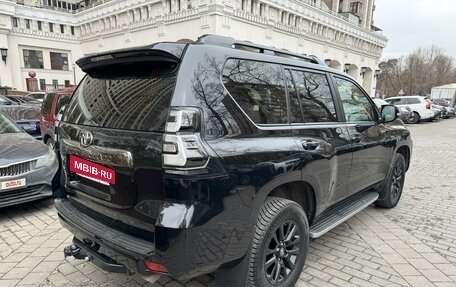 Toyota Land Cruiser Prado 150 рестайлинг 2, 2021 год, 6 650 000 рублей, 3 фотография