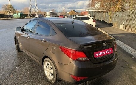 Hyundai Solaris II рестайлинг, 2014 год, 925 000 рублей, 2 фотография