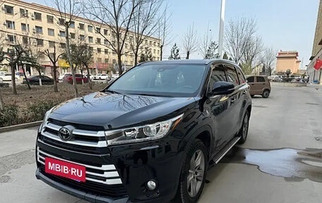 Toyota Highlander III, 2020 год, 2 598 000 рублей, 4 фотография