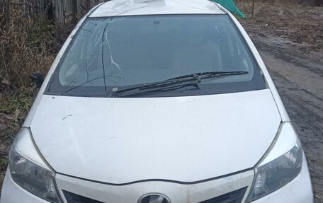 Toyota Vitz, 2011 год, 350 000 рублей, 1 фотография