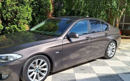 BMW 5 серия, 2012 год, 2 120 000 рублей, 7 фотография