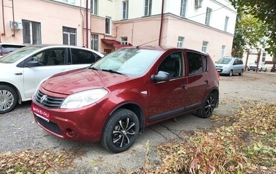 Renault Sandero I, 2012 год, 830 000 рублей, 1 фотография