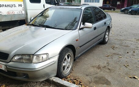 Honda Accord VII рестайлинг, 1996 год, 180 000 рублей, 2 фотография