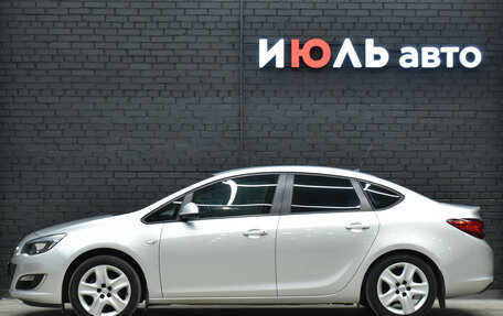 Opel Astra J, 2013 год, 1 050 000 рублей, 9 фотография