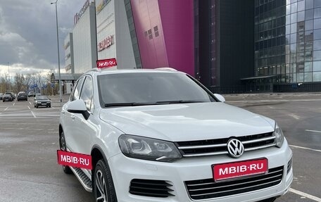 Volkswagen Touareg III, 2012 год, 1 850 000 рублей, 1 фотография