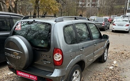 Chevrolet Niva I рестайлинг, 2010 год, 610 000 рублей, 10 фотография