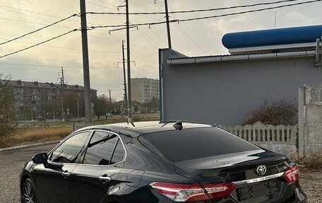 Toyota Camry, 2023 год, 3 950 000 рублей, 5 фотография