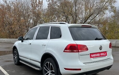 Volkswagen Touareg III, 2012 год, 1 850 000 рублей, 4 фотография