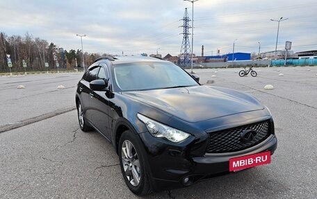 Infiniti FX II, 2012 год, 2 050 000 рублей, 3 фотография