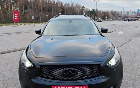 Infiniti FX II, 2012 год, 2 050 000 рублей, 2 фотография