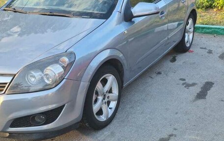 Opel Astra H, 2008 год, 550 000 рублей, 10 фотография