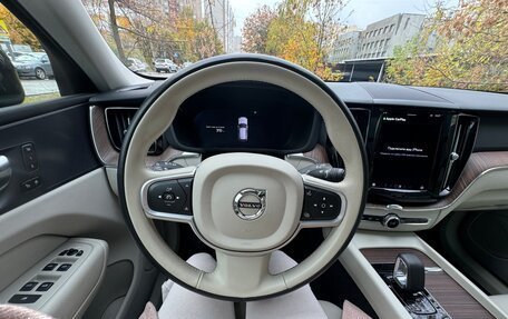 Volvo XC60 II, 2022 год, 5 100 000 рублей, 40 фотография