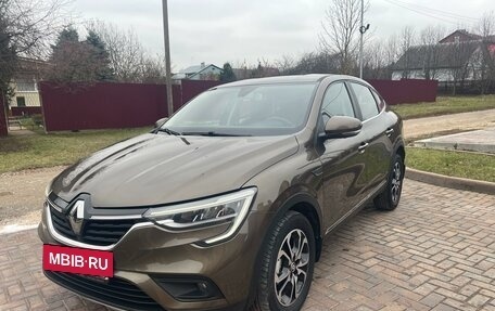 Renault Arkana I, 2019 год, 1 740 000 рублей, 2 фотография