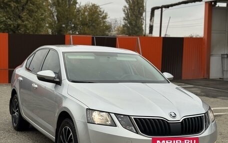 Skoda Octavia, 2018 год, 1 800 000 рублей, 2 фотография