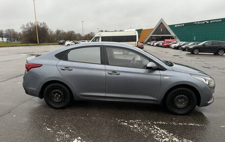 Hyundai Solaris II рестайлинг, 2017 год, 1 420 000 рублей, 3 фотография