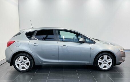 Opel Astra J, 2011 год, 935 000 рублей, 6 фотография