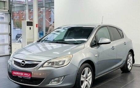 Opel Astra J, 2011 год, 935 000 рублей, 2 фотография