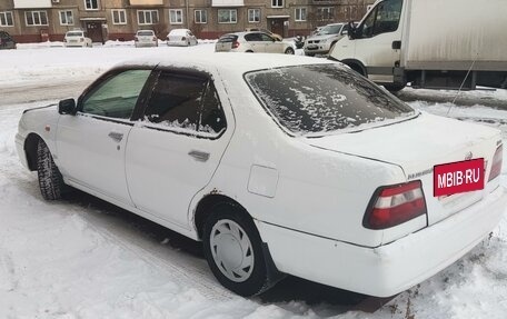 Nissan Bluebird XI, 2001 год, 315 000 рублей, 4 фотография