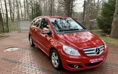 Mercedes-Benz B-Класс, 2010 год, 1 250 000 рублей, 28 фотография