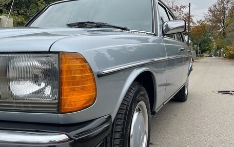 Mercedes-Benz W123, 1983 год, 3 500 000 рублей, 4 фотография