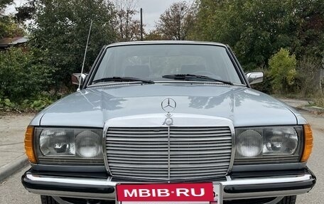 Mercedes-Benz W123, 1983 год, 3 500 000 рублей, 5 фотография