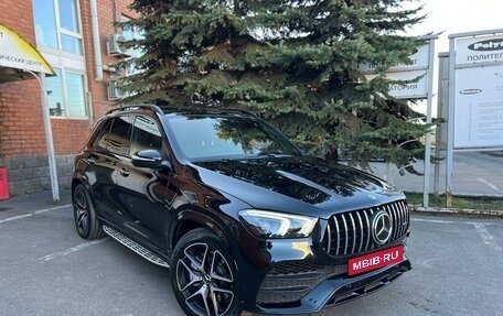 Mercedes-Benz GLE AMG, 2021 год, 10 300 000 рублей, 2 фотография