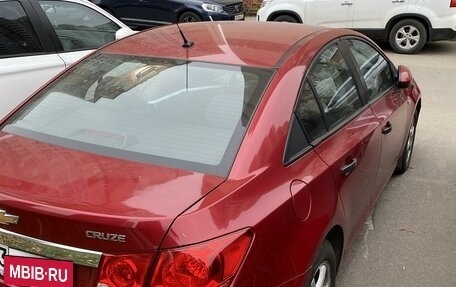 Chevrolet Cruze II, 2011 год, 750 000 рублей, 3 фотография