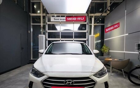 Hyundai Elantra VI рестайлинг, 2018 год, 1 569 000 рублей, 2 фотография