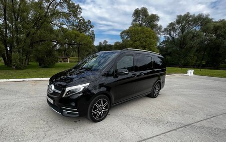 Mercedes-Benz V-Класс, 2019 год, 6 200 000 рублей, 2 фотография