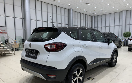 Renault Kaptur I рестайлинг, 2019 год, 1 720 000 рублей, 6 фотография