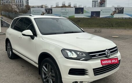 Volkswagen Touareg III, 2011 год, 2 000 000 рублей, 4 фотография