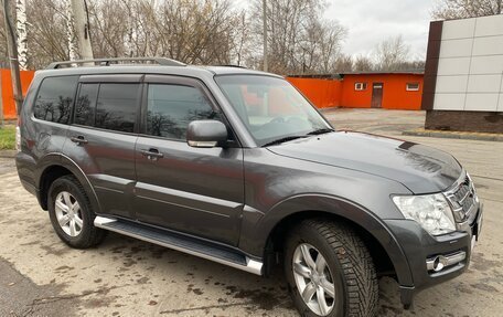 Mitsubishi Pajero IV, 2014 год, 2 550 000 рублей, 34 фотография