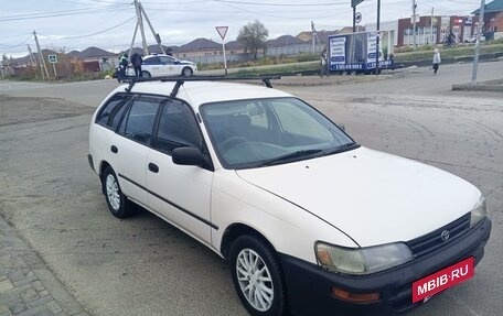 Toyota Corolla, 2001 год, 320 000 рублей, 4 фотография