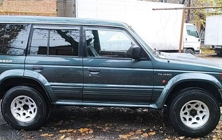 Mitsubishi Pajero III рестайлинг, 1995 год, 2 000 000 рублей, 2 фотография