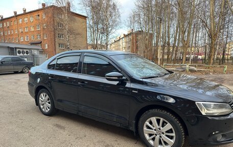 Volkswagen Jetta VI, 2013 год, 860 000 рублей, 6 фотография