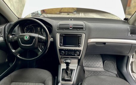 Skoda Octavia, 2012 год, 1 350 000 рублей, 6 фотография