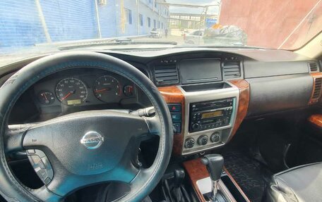 Nissan Patrol, 2004 год, 1 666 000 рублей, 8 фотография