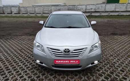 Toyota Camry, 2008 год, 1 300 000 рублей, 5 фотография