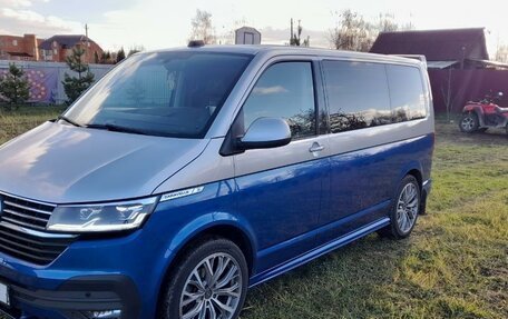 Volkswagen Caravelle T6 рестайлинг, 2020 год, 5 450 000 рублей, 2 фотография