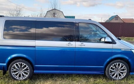 Volkswagen Caravelle T6 рестайлинг, 2020 год, 5 450 000 рублей, 4 фотография