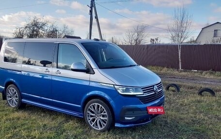 Volkswagen Caravelle T6 рестайлинг, 2020 год, 5 450 000 рублей, 3 фотография