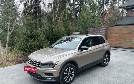 Volkswagen Tiguan II, 2019 год, 2 150 000 рублей, 16 фотография